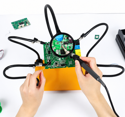 Ultimate Soldering Third Hand with Magnifier